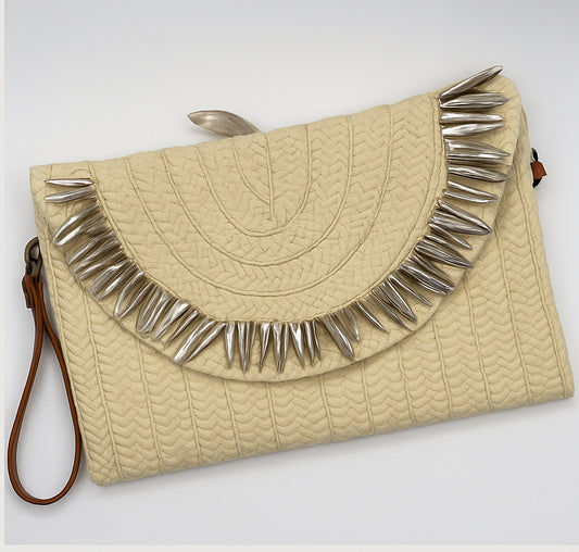 Spike Shell Trim Two Way Clutch