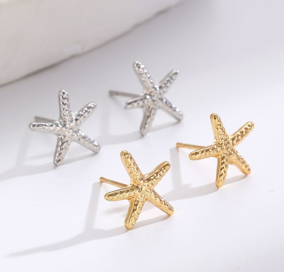 Starfish Charm Stud Earrings