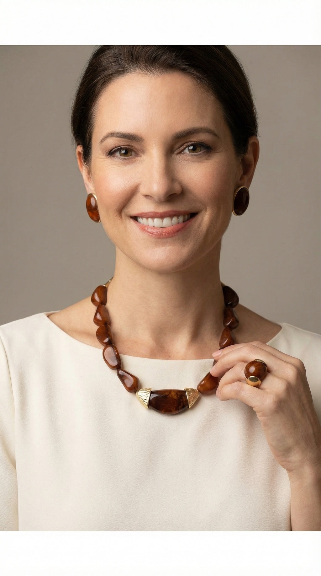Brown Stone Necklace Set with Earrings and Ring